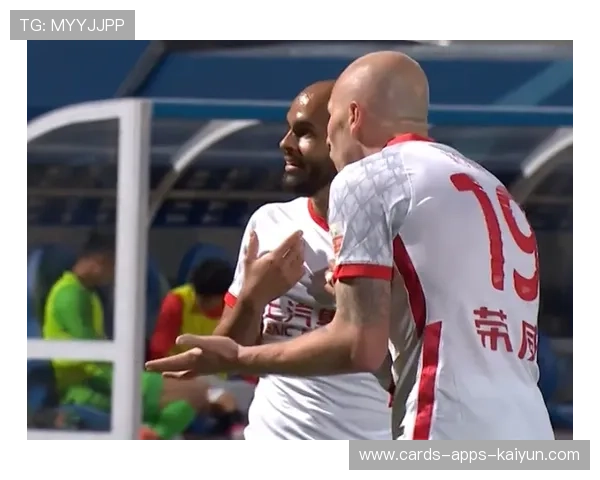 欧冠夜惊魂：多队出线悬念陡增