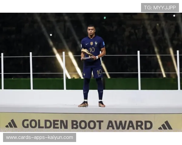 姆巴佩引领法国锋线冲刺世界杯，金靴奖在望